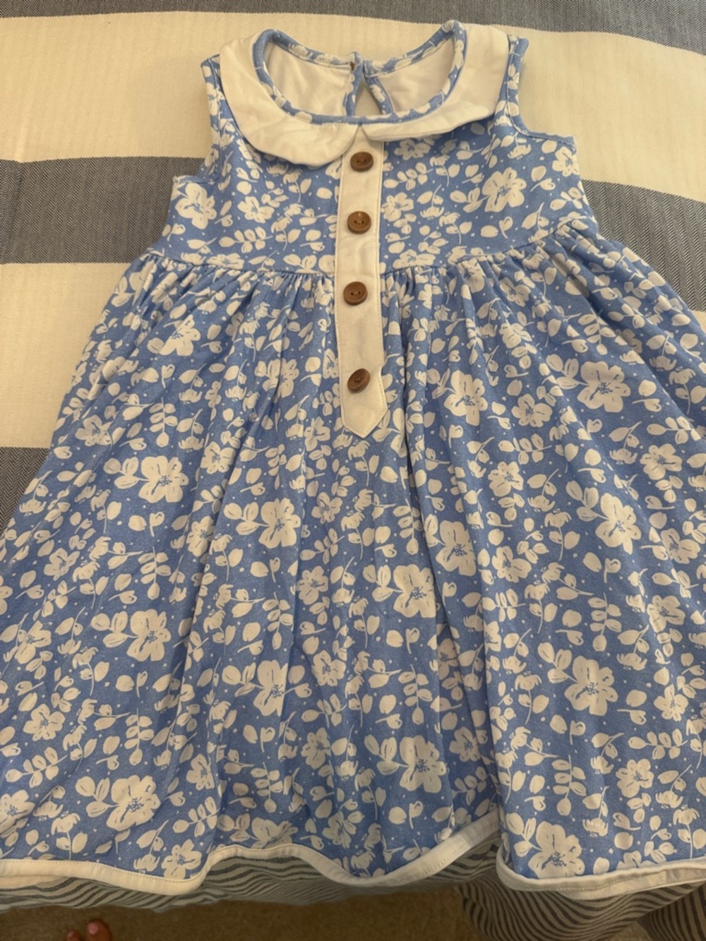 SweetHoney Blue and White Floral Sleeveless Cotton Dress Girls Size 5Y